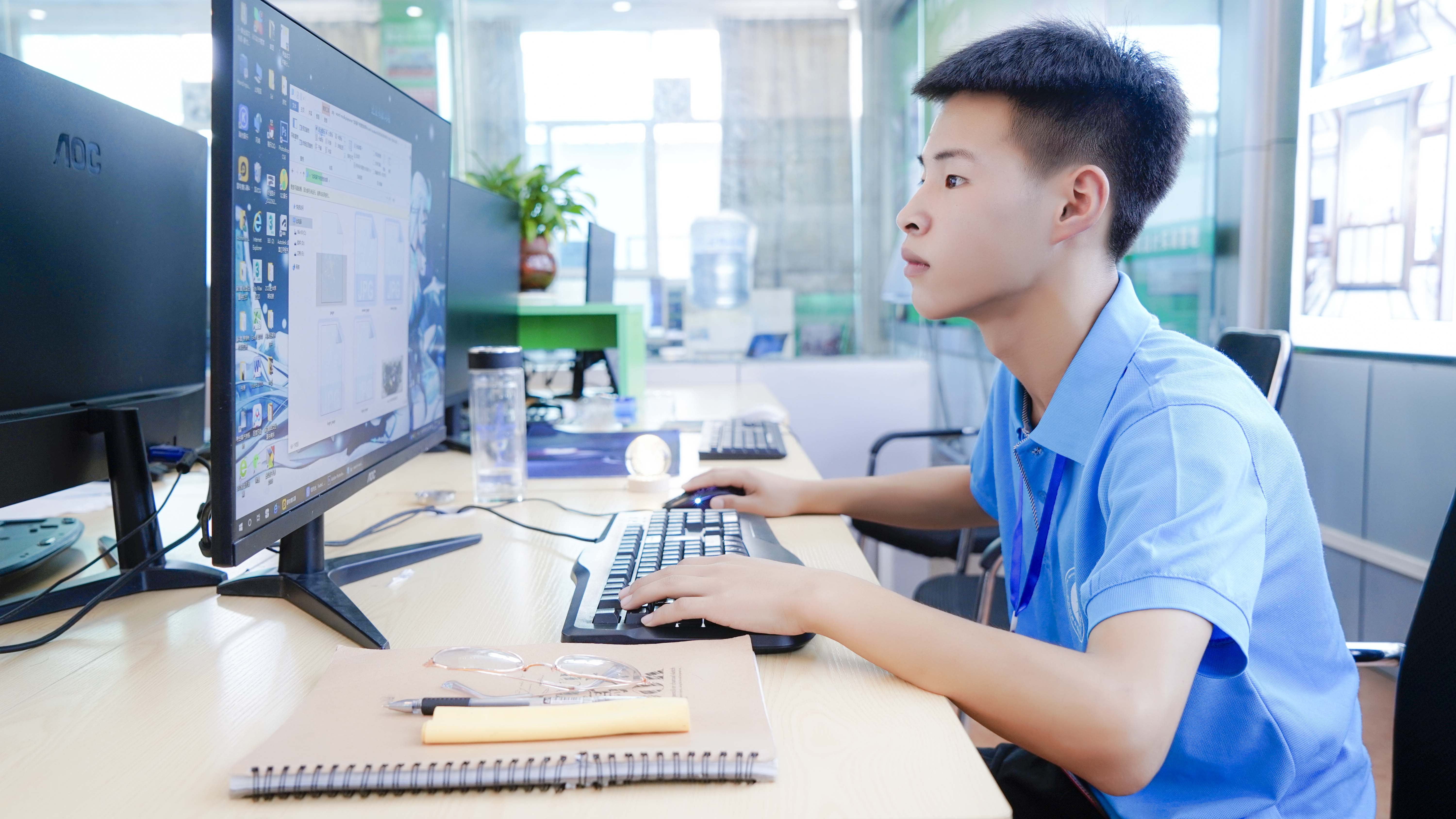 轉(zhuǎn)學(xué)來新華|選擇適合自己的路，讓夢想重新啟航